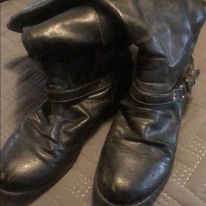 Madden girl boots dark blue looks black 7